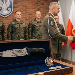 Prezent dla żołnierza — pomysły i co wygrawerować Prezent dla żołnierza — pomysły i co wygrawerować