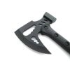Potężny tomahawk z młotkiem i grawerem