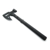 Potężny tomahawk z młotkiem i grawerem