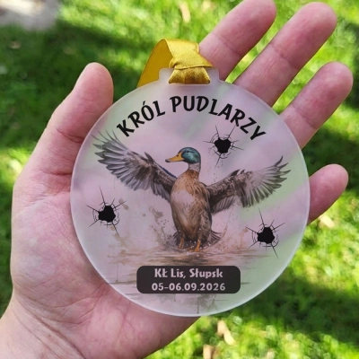 Satynowy medal myśliwski „Król Pudlarzy